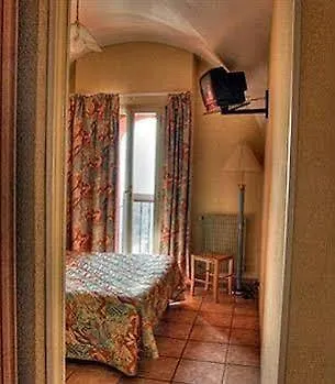 Mandarina Hotel
